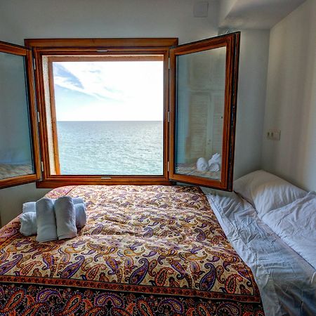 The Magic Sea Front Apartment Sitges Exterior photo